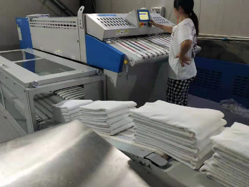 淮阳巾类折叠机-02